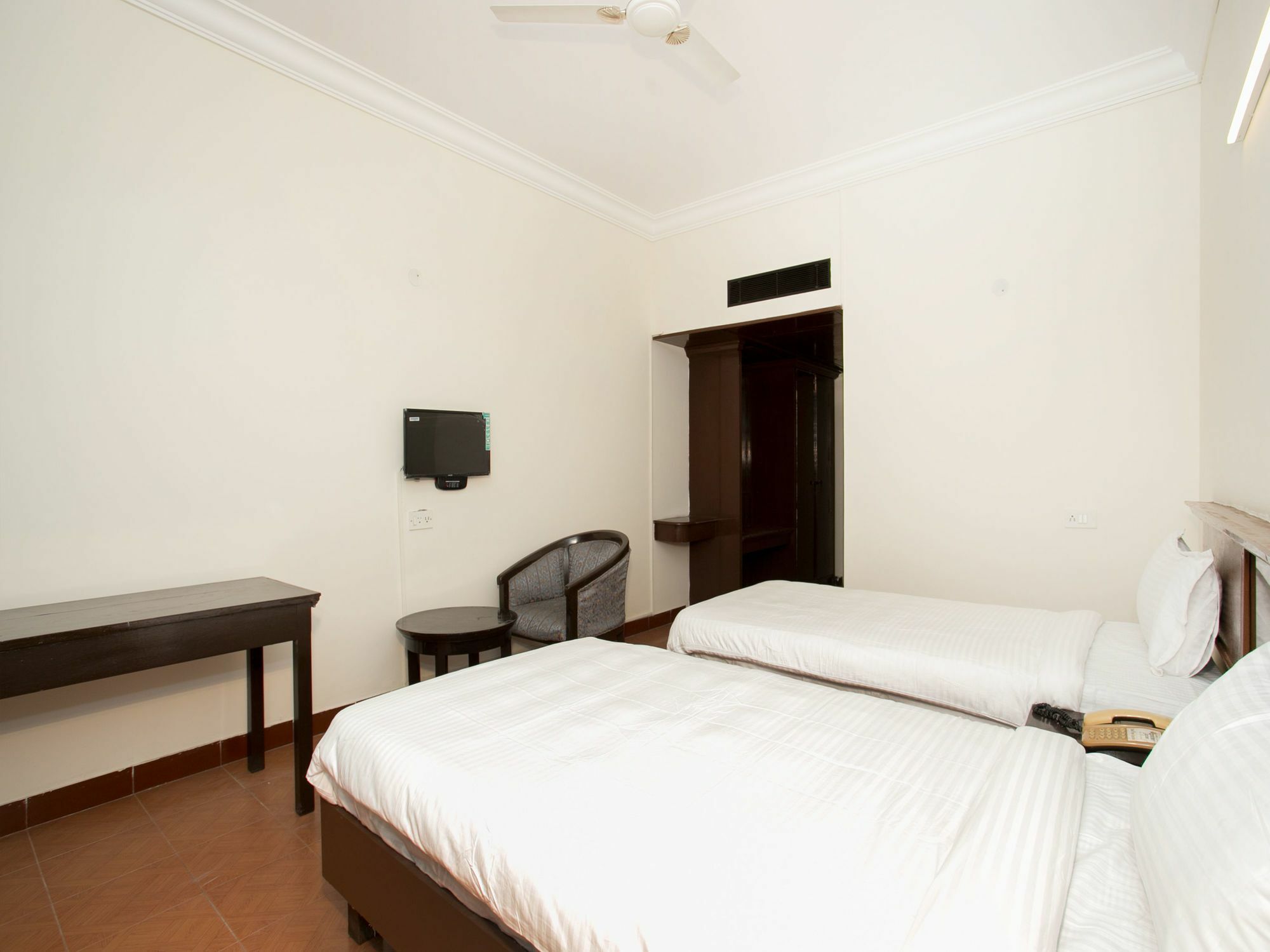 Hotel Golden Gates Bengalúr Exteriér fotografie